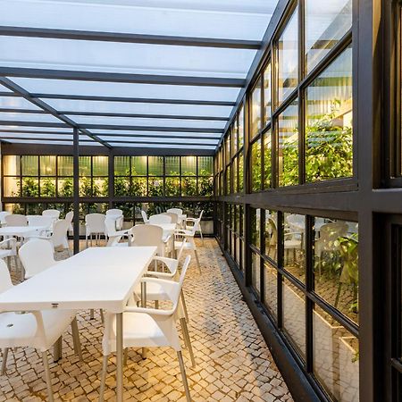Hotel Avenida Park Lisbon Bagian luar foto