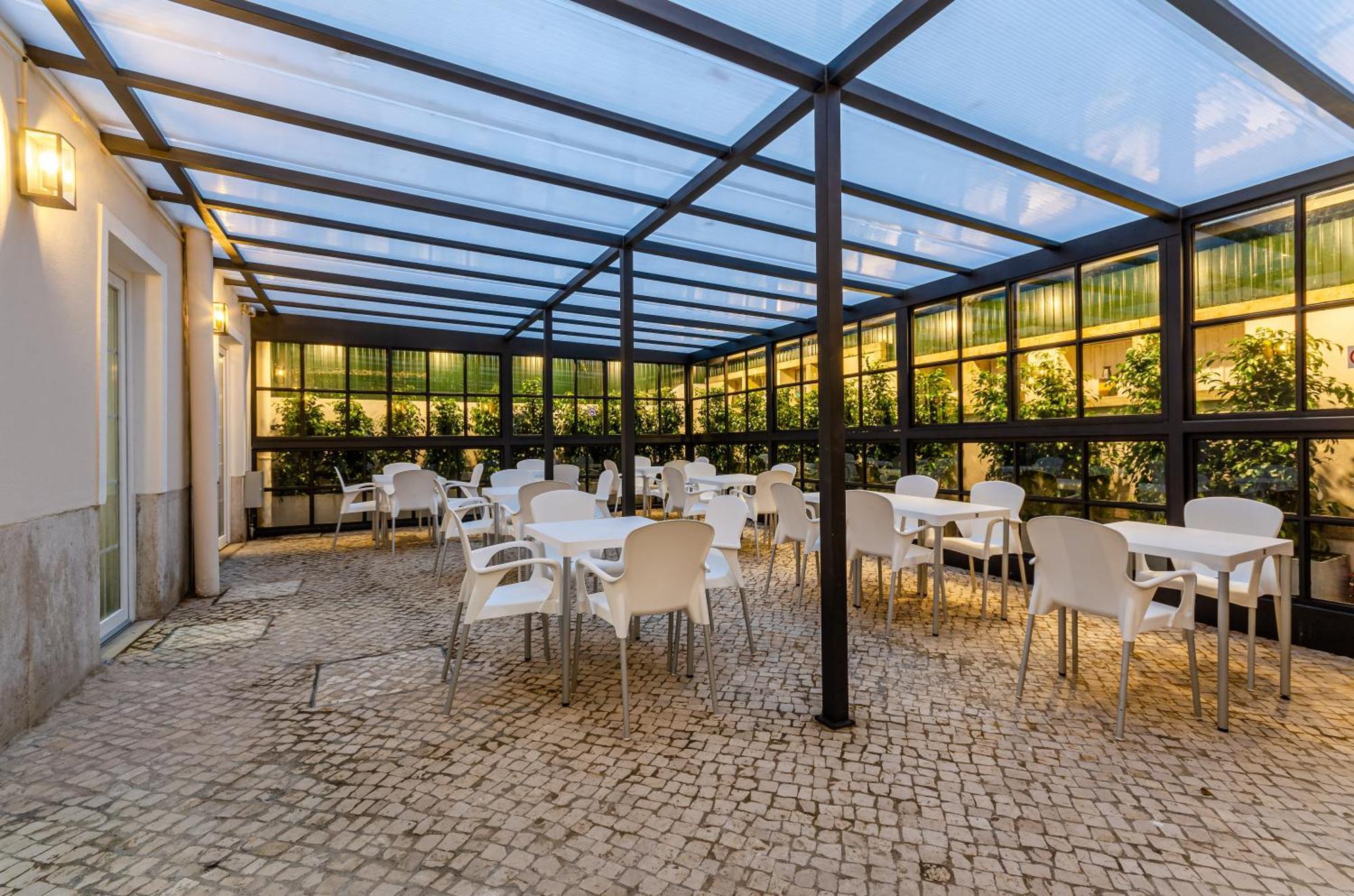 Hotel Avenida Park Lisbon Bagian luar foto